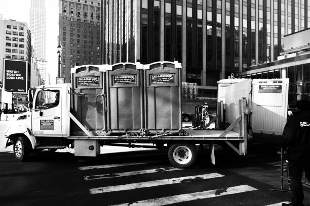 Best Affordable portable toilet rental  in Whitehall, OH